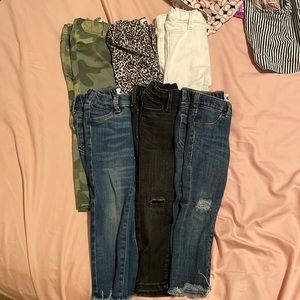Lot of 6 old navy skinny jeans.  Ballerina style.  Size 2T.  Excellent condition